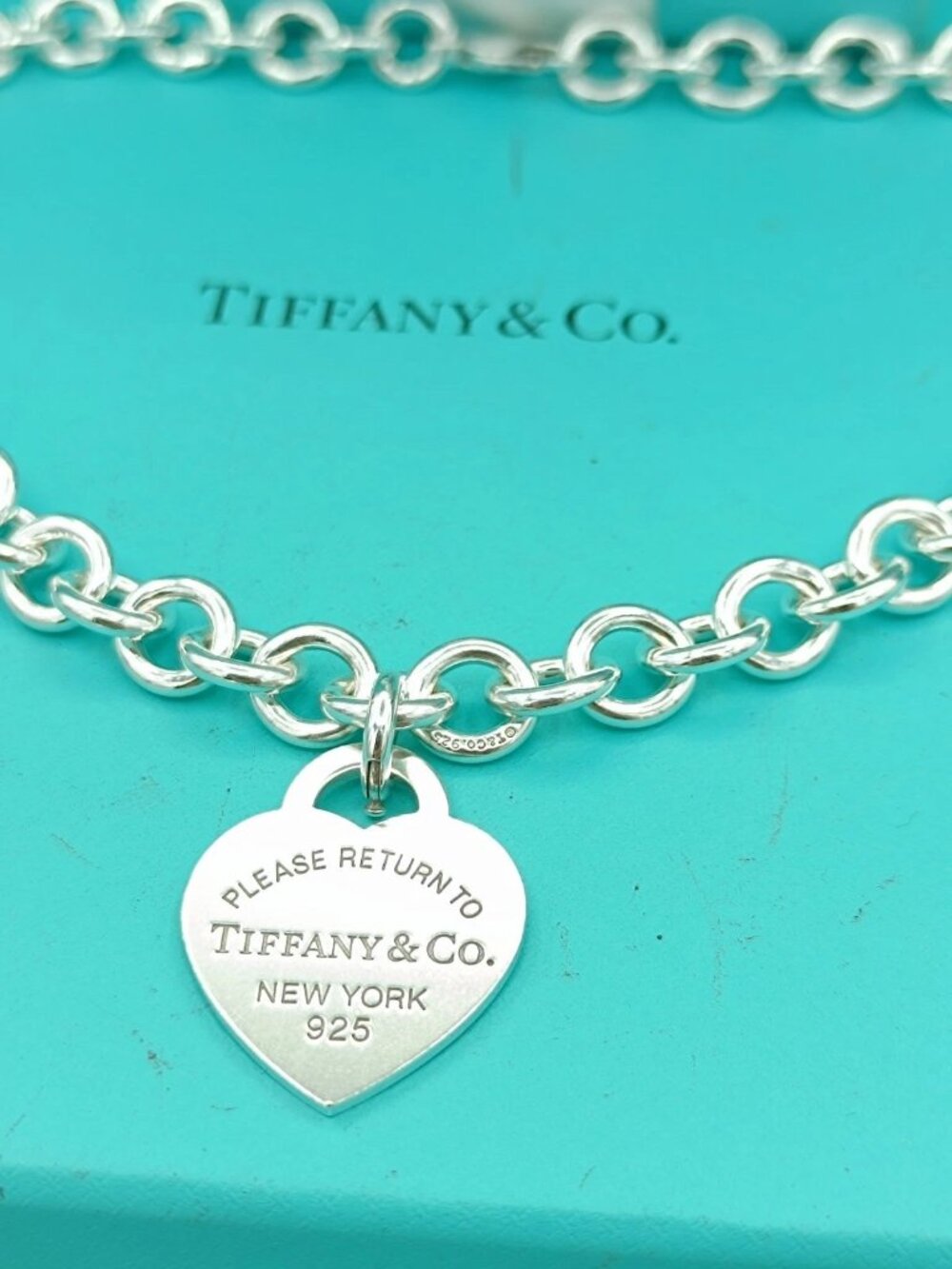 Tiffany & Co. Heart Tag Chain Link Necklace - Picture 2 of 4